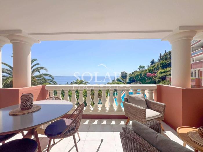 2-room apt sea swimming pool air conditioning parking
