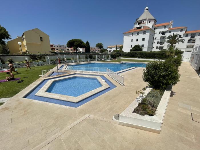 Vilamoura Secret - City center with pool by HD