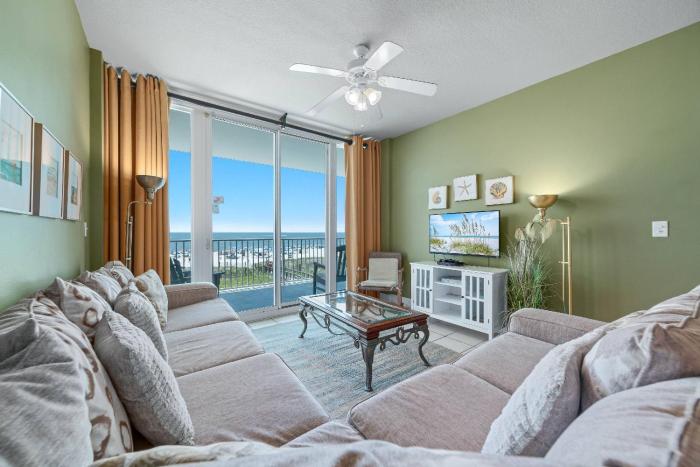 Lighthouse 208
