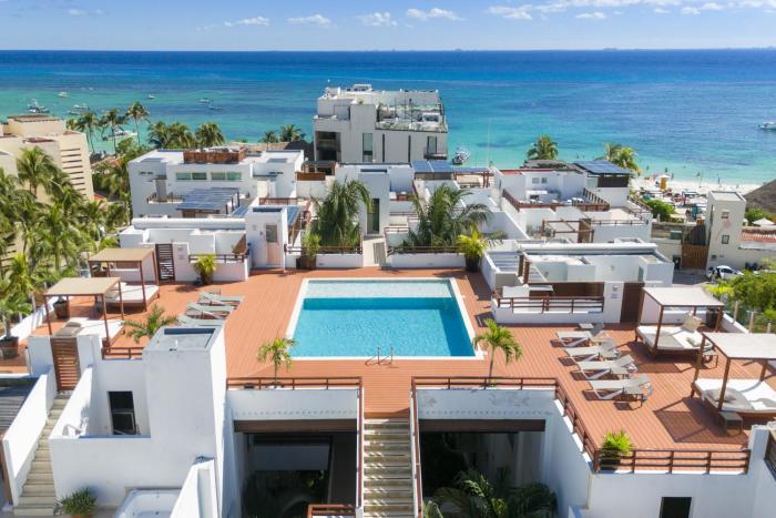 Penthouse Turquesa - Beachside - At Casa del Mar Condos