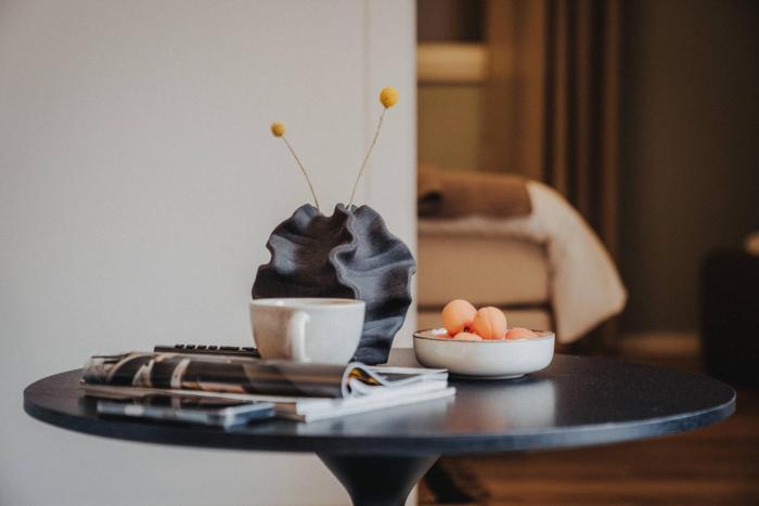 JOBOSTAYS - LUMA2 Modernes Neubau-Apartment in Bad Zwischenahn mit Terrasse und kostenlosem Parkplatz