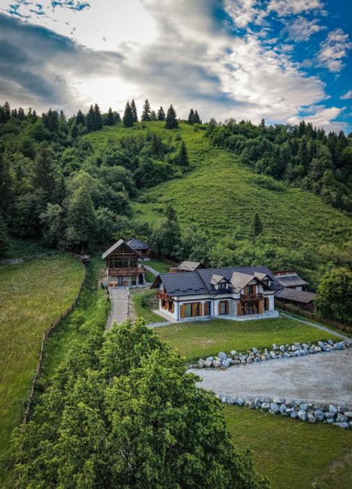 Fox Chalet