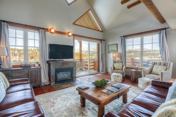 Saddle Ridge Townhome - Unit B1
