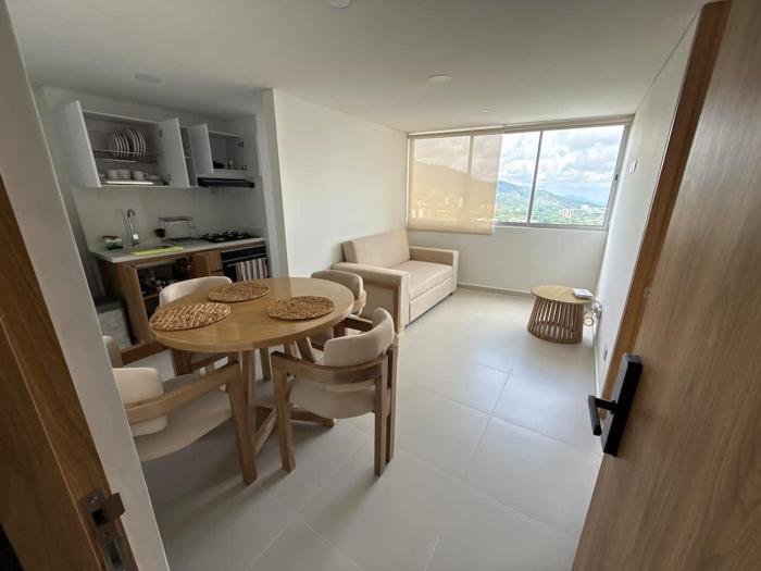 Apartaestudio piso 19