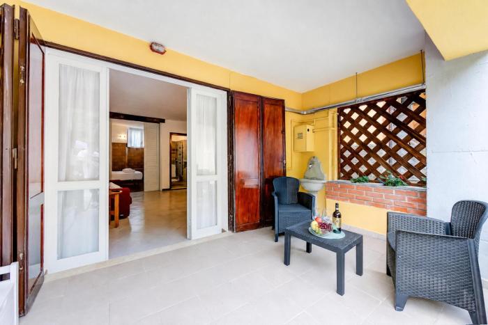Vicolo 42-private Terrace-200m Lake - Happy Rentals