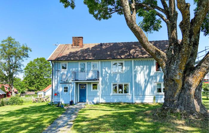 3 Bedroom Stunning Home In Oxlehall