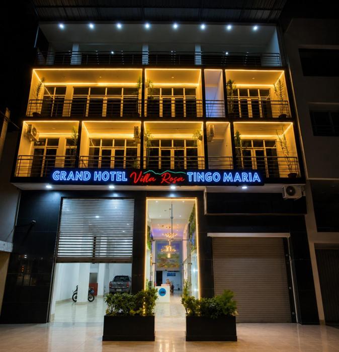 GRAND HOTEL ViLLA ROSA