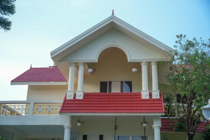 PRIYA PALACE - HOMESTAY SWIMMING POOL I Kodaikanal I 87oo and 2o5 and 865