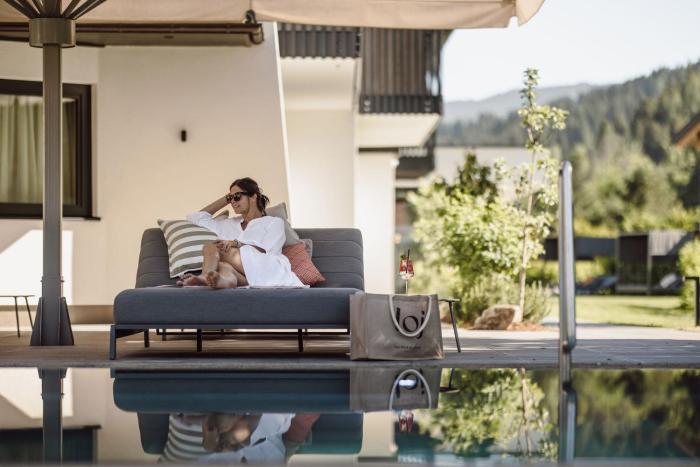 Hotel loj - our kind of place