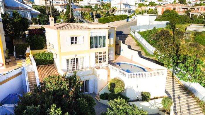 Villa Monte Mare Alta