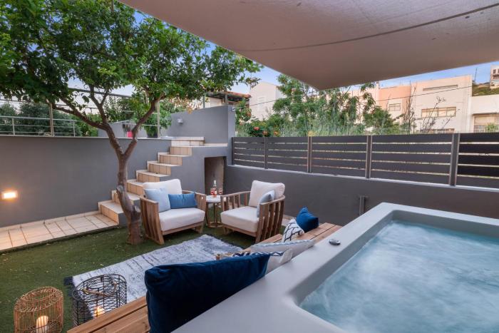 Urban Living Homes, with Jaccuzi