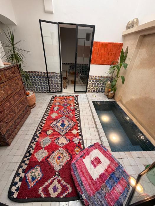 Riad Exclusif avec Patio à 10 min au Pied de Jemaa el-Fna