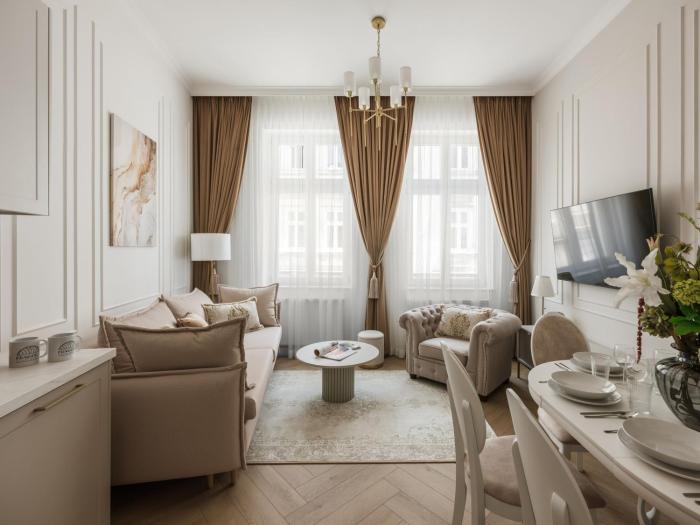 Astor Residence by Fragola Apartments