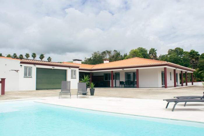 Chalé dAngra Guest House