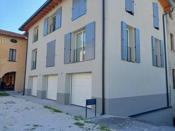 Elilara Trilocale a Sulzano con posto auto vicino al porto