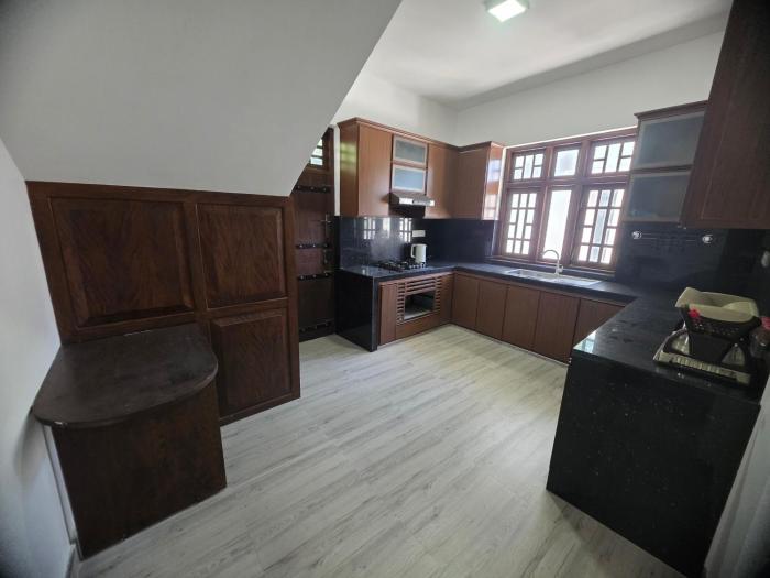 Villa at 37