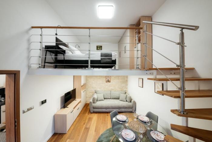 Cathedral Studio with gallery
