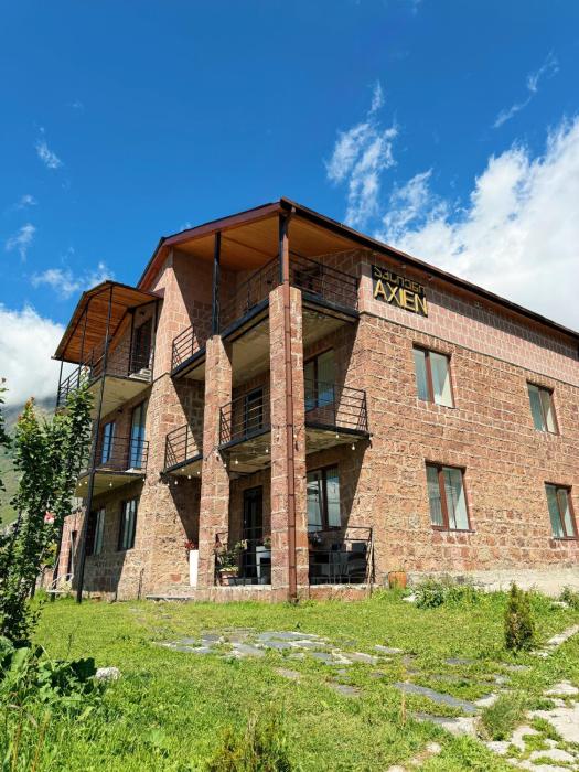 Hotel Axien Kazbegi