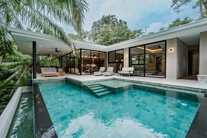 Casa Blue Marlin Jungle Villa & Infinity Pool