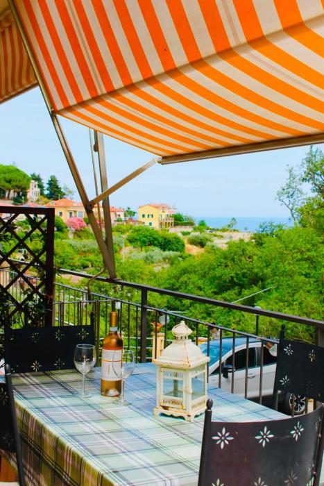 Relax ad Alassio Terrazza e Posto Auto
