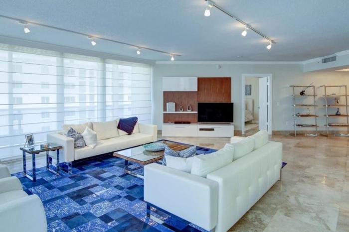 Three Bedroom Condo with Marina Views and Private Balcony