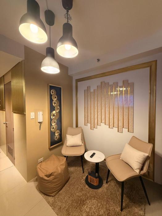 Gild 1br w Balcony near MOA Shore 2 w Netflix