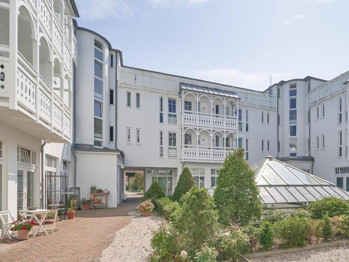 Ostseeurlaub zu Zweit - Ferienwohnung in Sellin mit Balkon