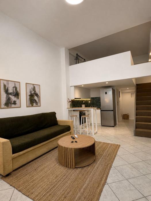 Tailor Urban Loft Thiva