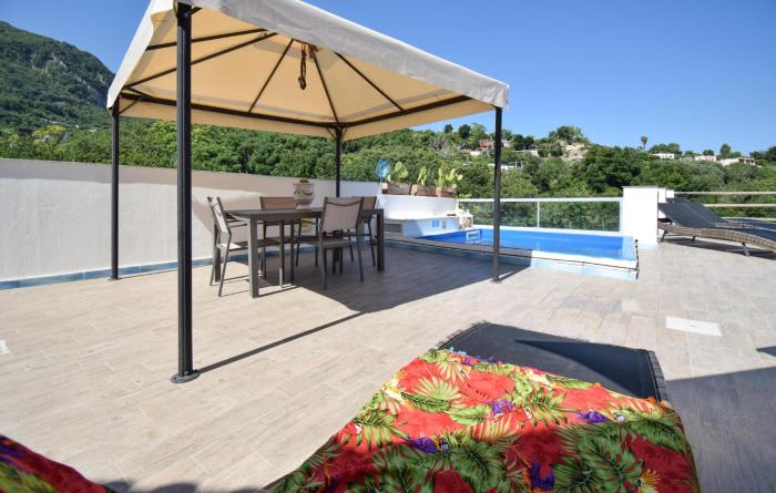 Amazing Home In Casamicciola Terme With Sauna