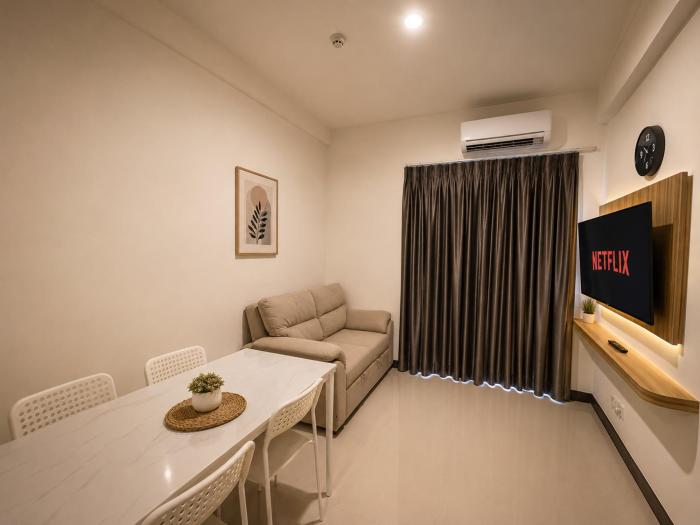 Crown Residence Junior Suite at Citra Plaza Nagoya Batam