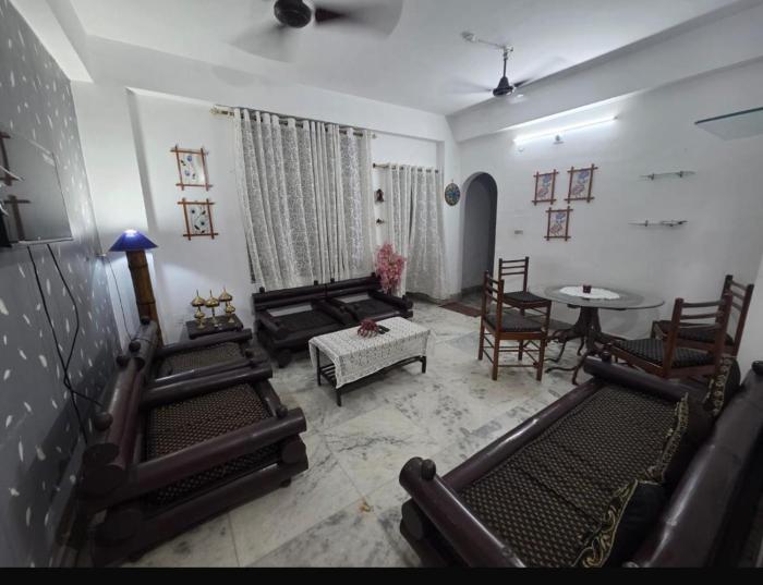 Cozy Apartment at Six Mile, VIP Road, Guwahati