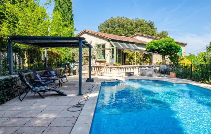 Maison Piscine À Anduze