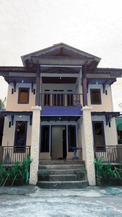Town Guesthouse & Coffee Eatery