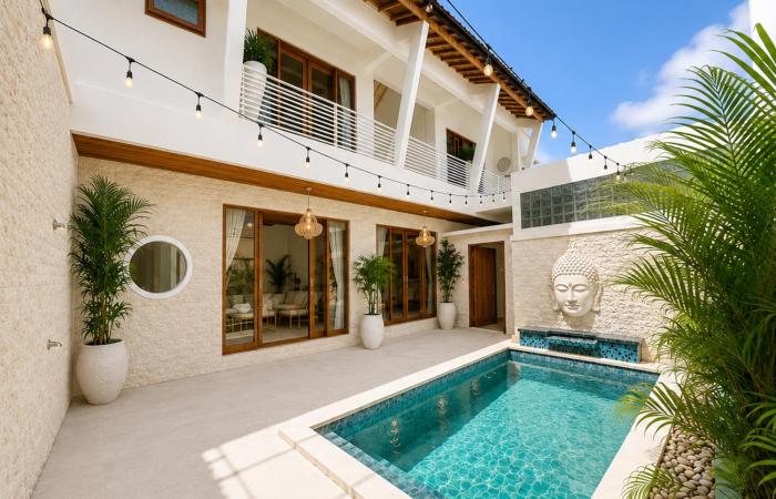 Bali Dream Villa in the heart of Sanurs premier Shopping, Dining and Entertainment