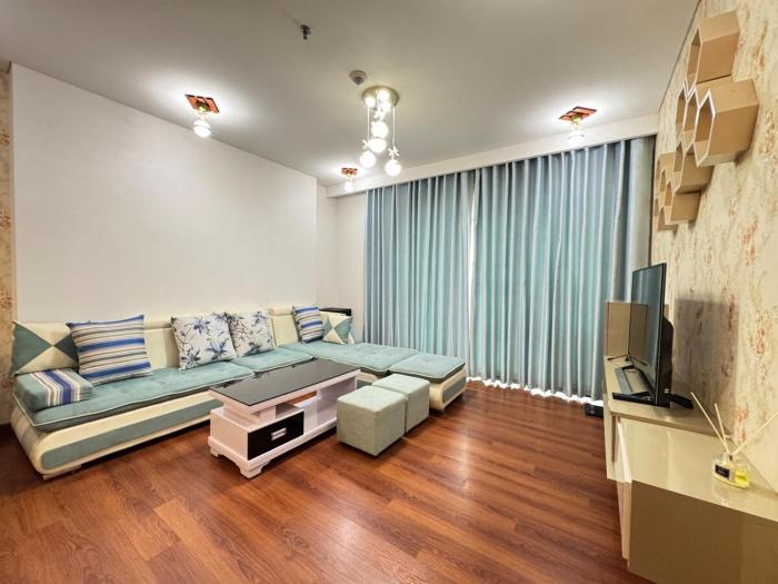 ESC Homes - Luxury 2BR at Kingdom 101 - Landmark 81 View