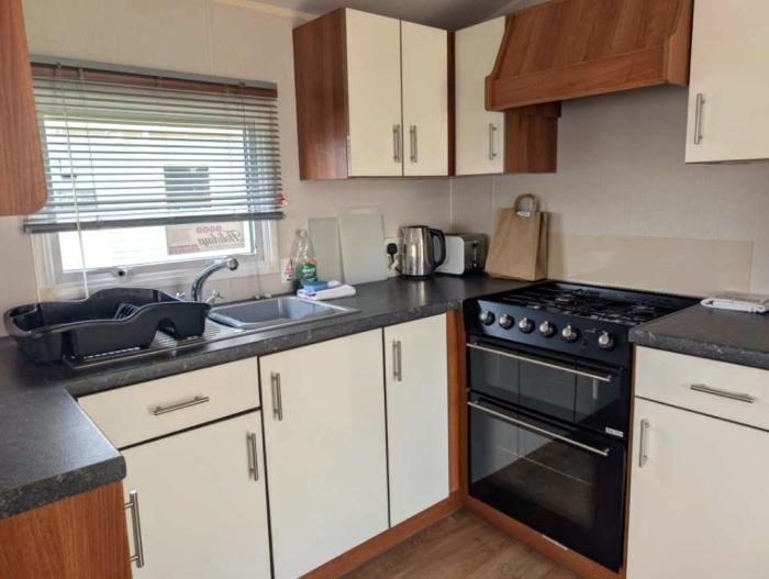 Seashell Cove - 2 bedrooms sleeps 6