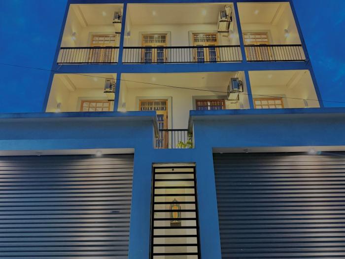 DL Apartments