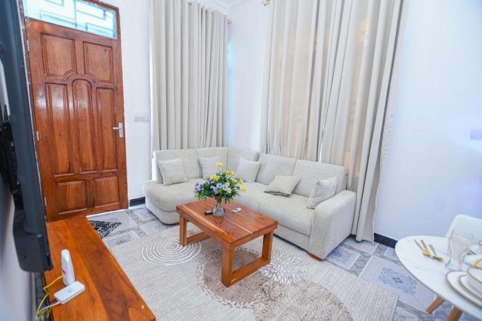 Prevail 1 BR apartment near Shoppers in Dodoma