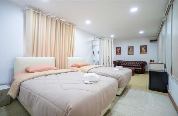 Baan Maew Ma Ruay Cozy Modern House HAPPY STAY