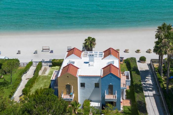 Villa DK Pefkohori Beachfront
