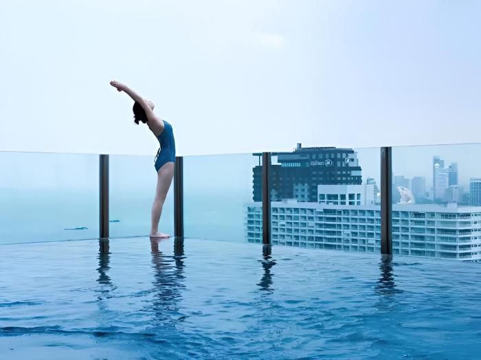 Best Condo in Central Pattaya With Rooftop Pool