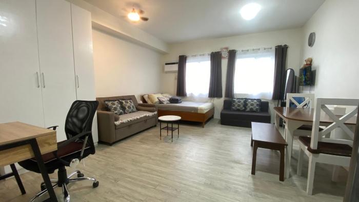 Nuvali Studio Retreat Free Parking Fast WiFi Pool