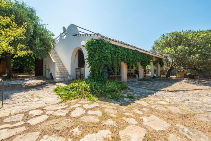 Villa Ambra - 3 Minute Sea & Private Garden