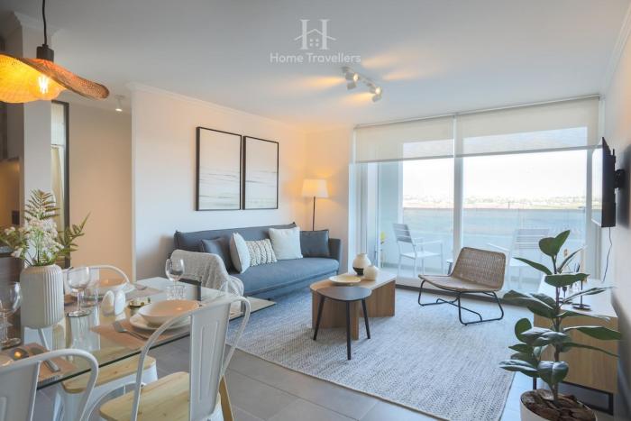 HT Beautiful oceanfront apartment in Coquimbo