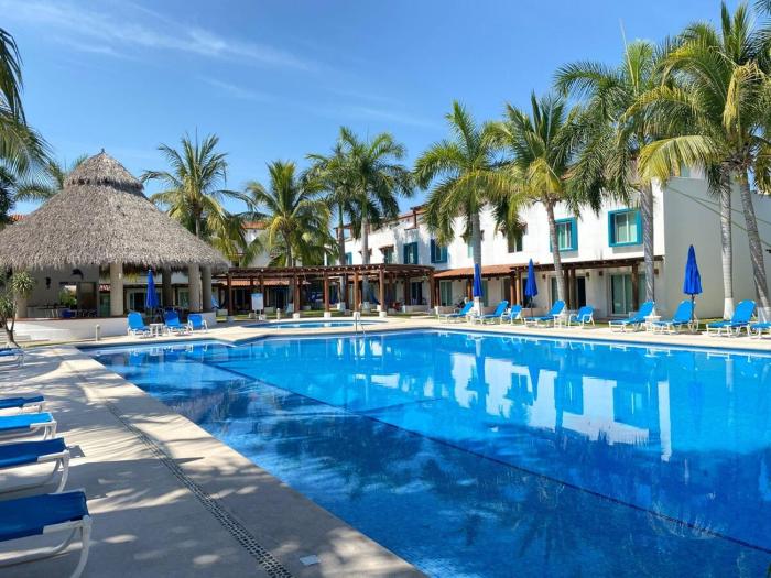 Amplia Villa 3 Recámaras con Alberca en Ixtapa