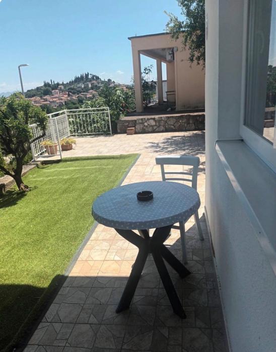 Large one bedroom Sea View Apartment Trpanj
