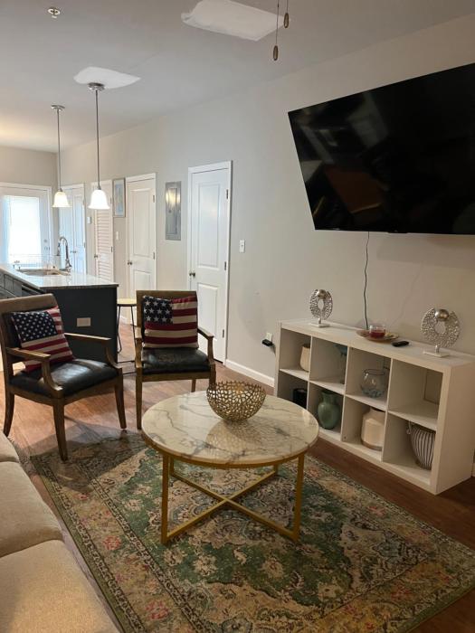 2BR Home Near VSU & Moody AFB Sleeps 6 Guests