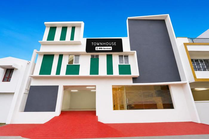 Super Townhouse Erode Bus Terminal Formerly Everest Viji Residency