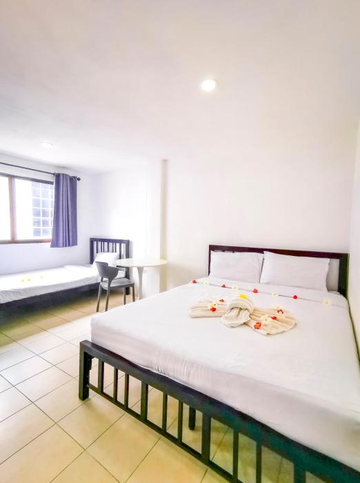 Patong Canal Villa 210
