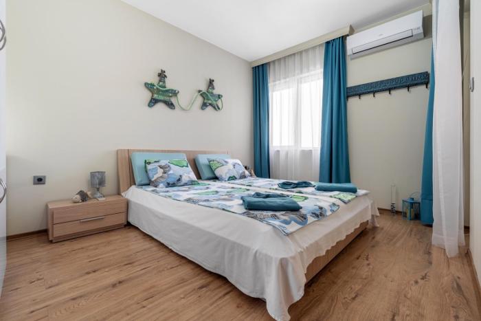 Spacious Family Apartment | Free Street Parking